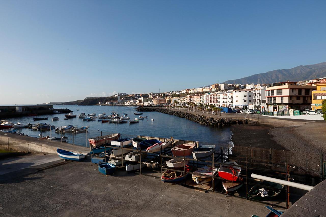 Apartamento Frente Al Puerto De Candelaria A 20 Metros De La Playa. Exterior photo