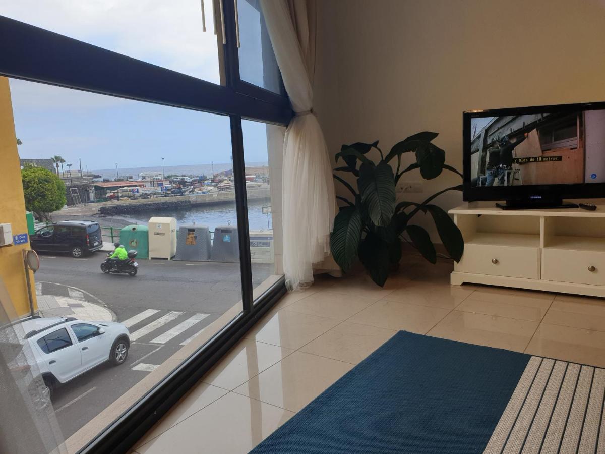 Apartamento Frente Al Puerto De Candelaria A 20 Metros De La Playa. Exterior photo